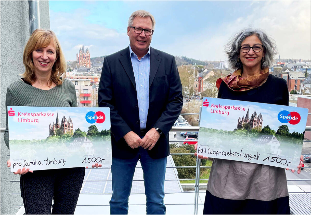 Weihnachtsspende Pressemeldung Foto